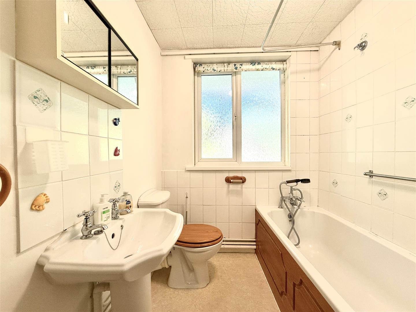 Glan Yr Afon Court, Sketty, Swansea, SA2 9JB